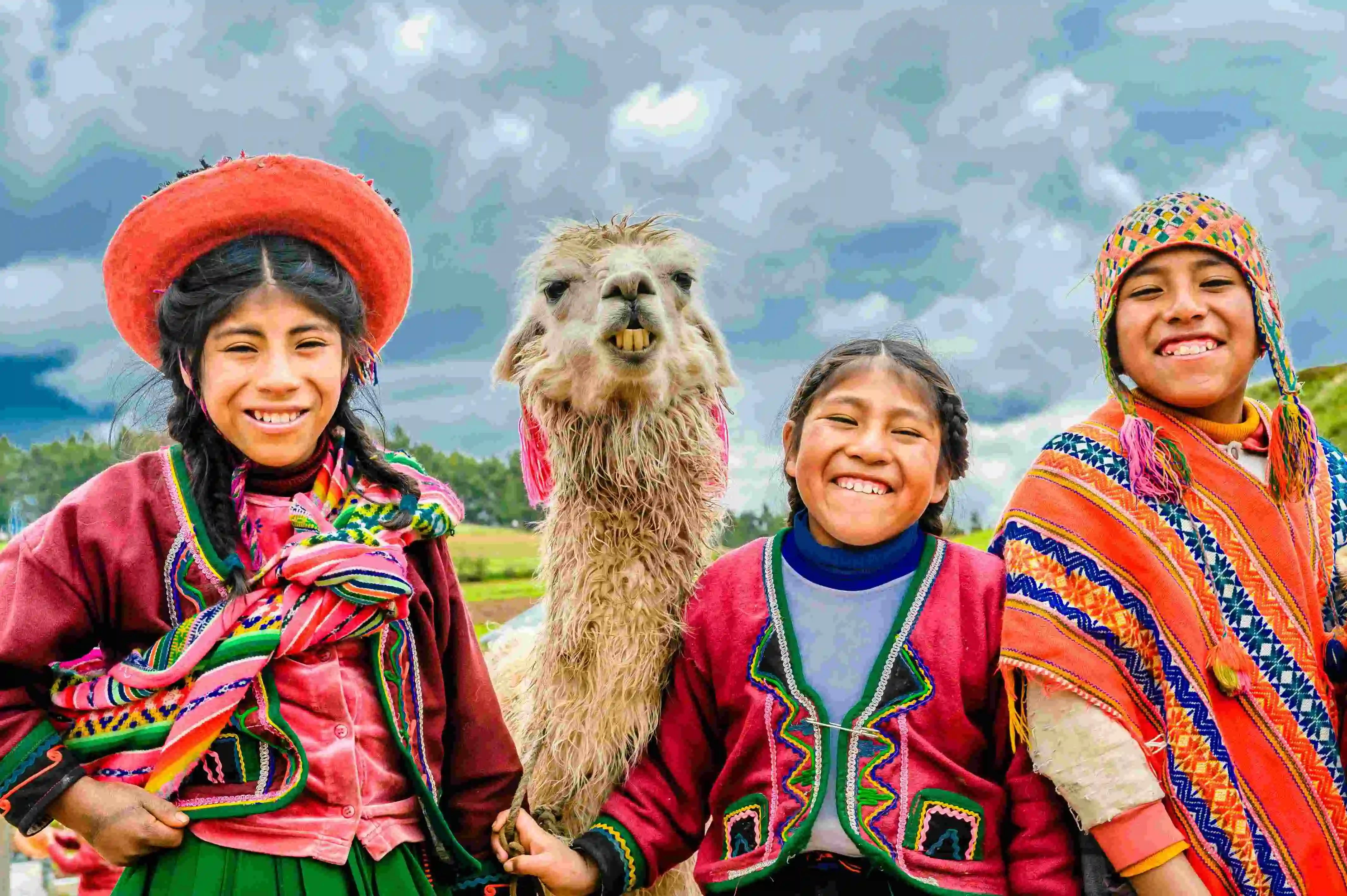Cusco 6-Day Authentic Andes: Machu Picchu, Rainbow Mountain & Native Homestay Cusco 6-Day Authentic Andes: Machu Picchu, Rainbow Mountain & Native Homestay