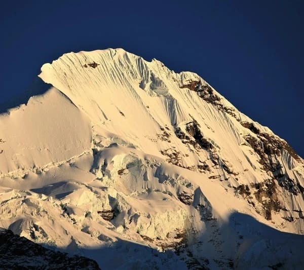 Cima del Ausangate.webp