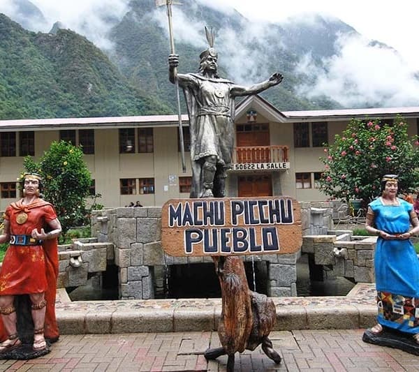 Machu Picchu pueblo.webp